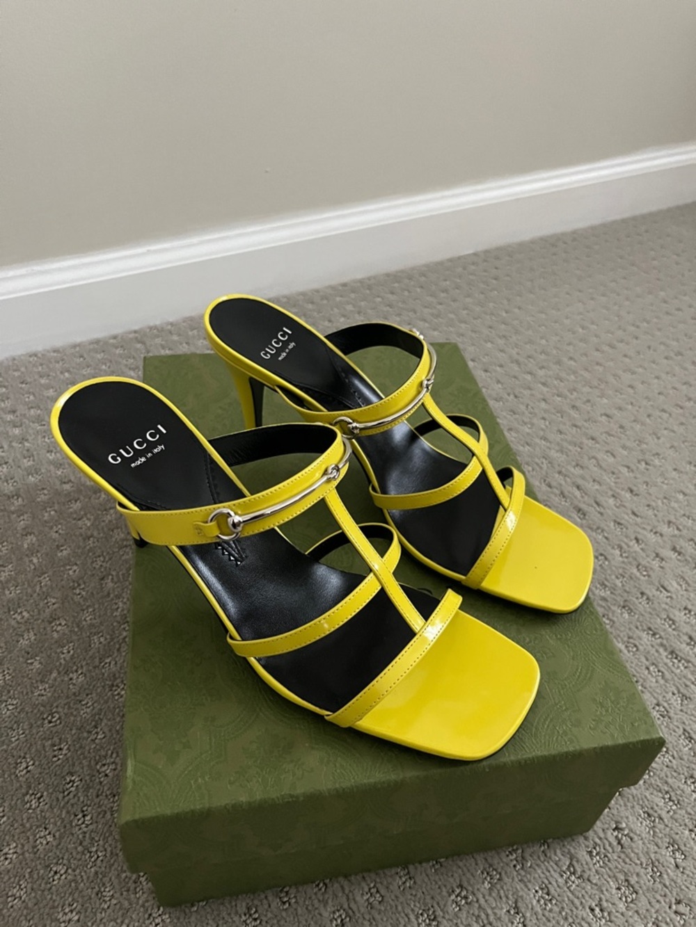 Gucci Chartreuse Patent Leather Multi-Strap Heeled Sandals 38.5